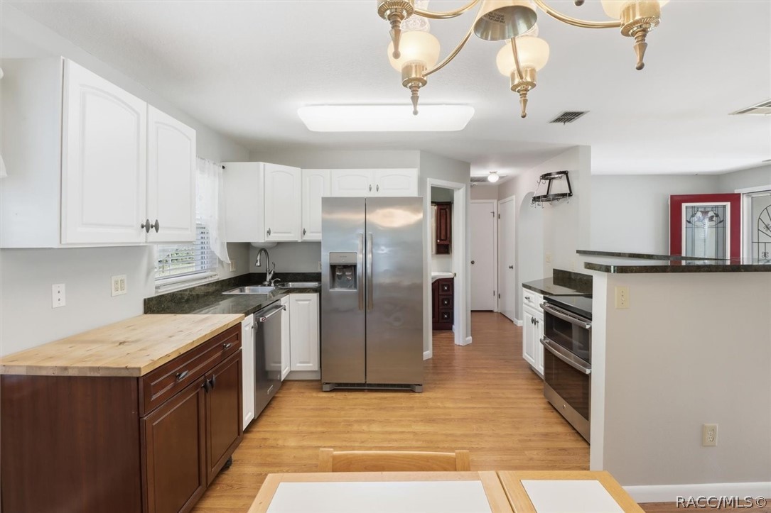 8985 N Joann Drive, Citrus Springs, FL 34434