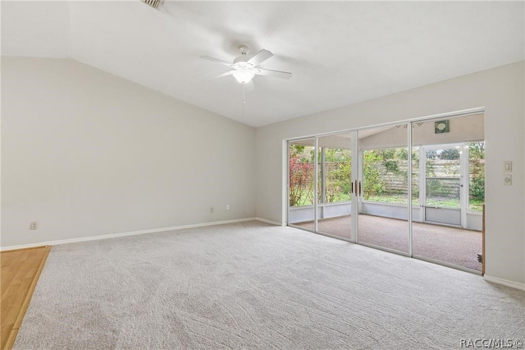 6068 W Douneray Loop, Crystal River, FL 34429 6068 W Douneray Loop, Crystal River, FL 34429