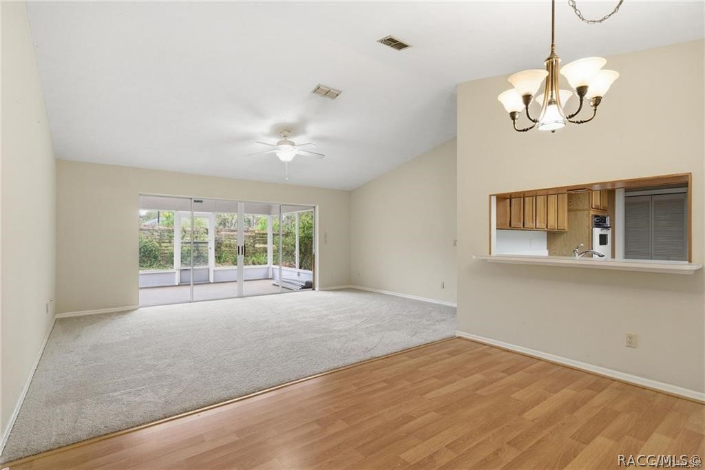 6068 W Douneray Loop, Crystal River, FL 34429 6068 W Douneray Loop, Crystal River, FL 34429