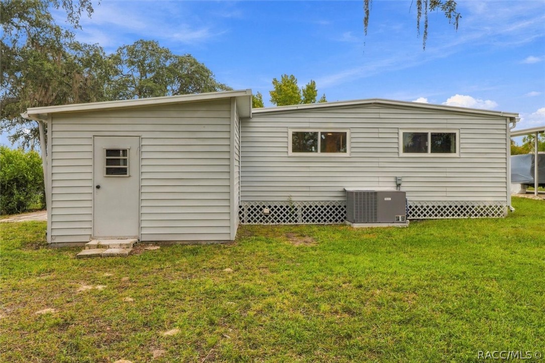 7289 Fairlane Avenue, Brooksville, FL 34613