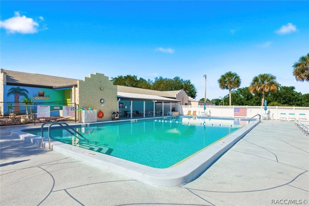 7289 Fairlane Avenue, Brooksville, FL 34613