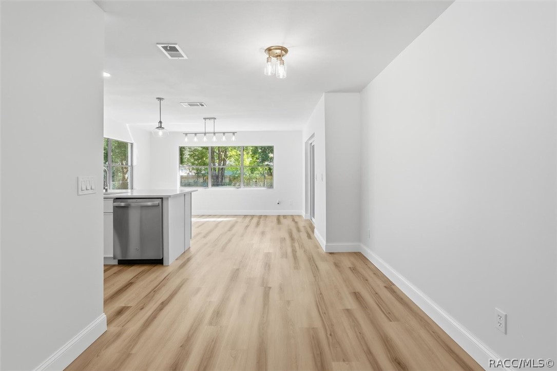 3423 S College Avenue, Inverness, FL 34452