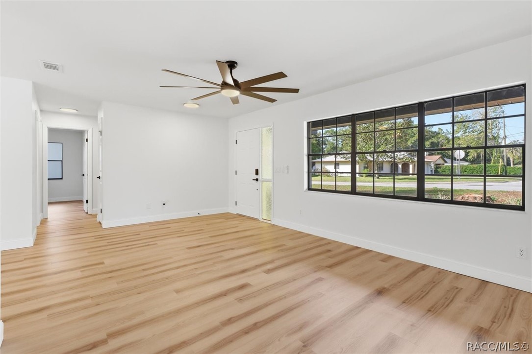 3423 S College Avenue, Inverness, FL 34452