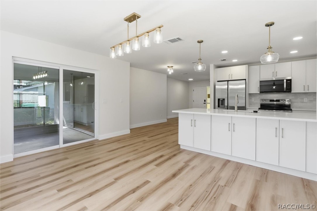 3423 S College Avenue, Inverness, FL 34452