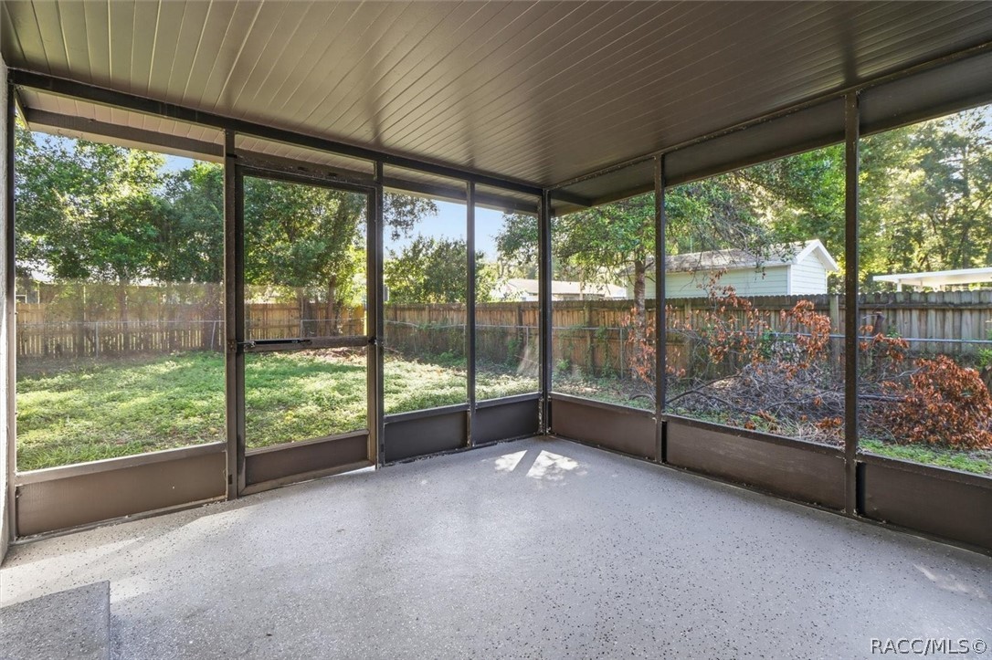 3423 S College Avenue, Inverness, FL 34452