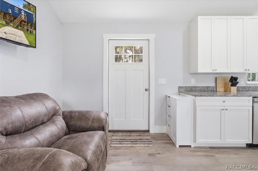 11000 W Seminole Place, Homosassa, FL 34448