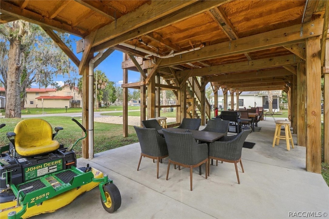 11000 W Seminole Place, Homosassa, FL 34448