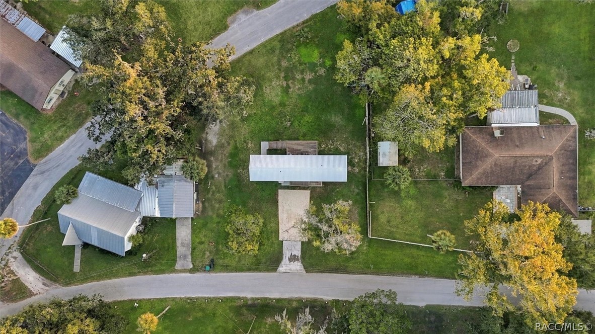 11000 W Seminole Place, Homosassa, FL 34448
