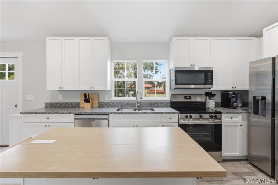11000 W Seminole Place, Homosassa, FL 34448