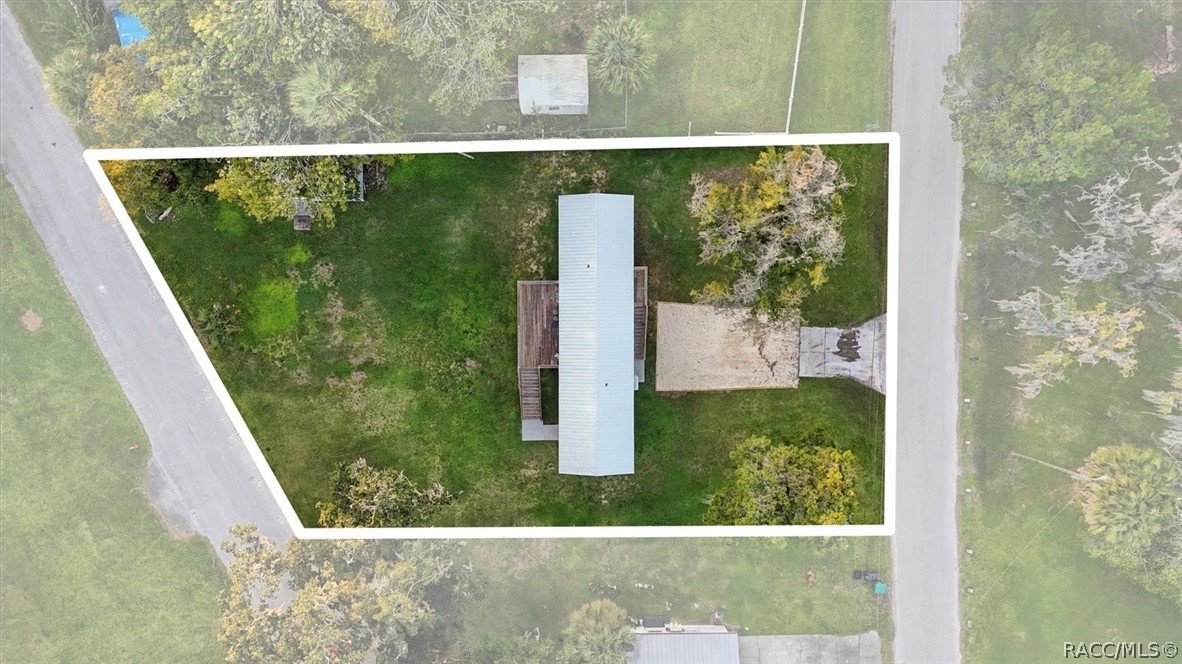 11000 W Seminole Place, Homosassa, FL 34448