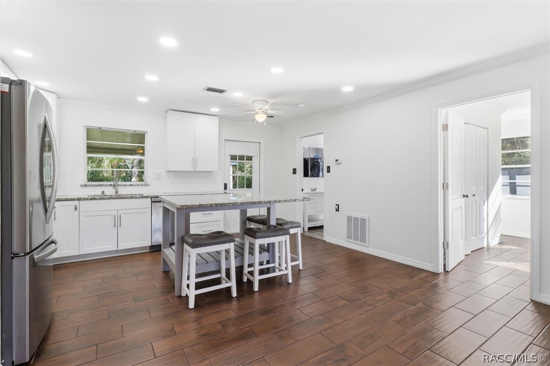 7635 W Mesa Lane, Homosassa, FL 34448