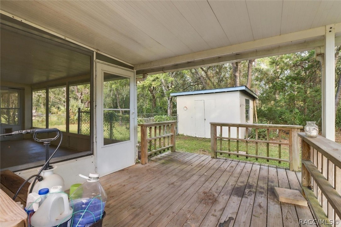 7635 W Mesa Lane, Homosassa, FL 34448
