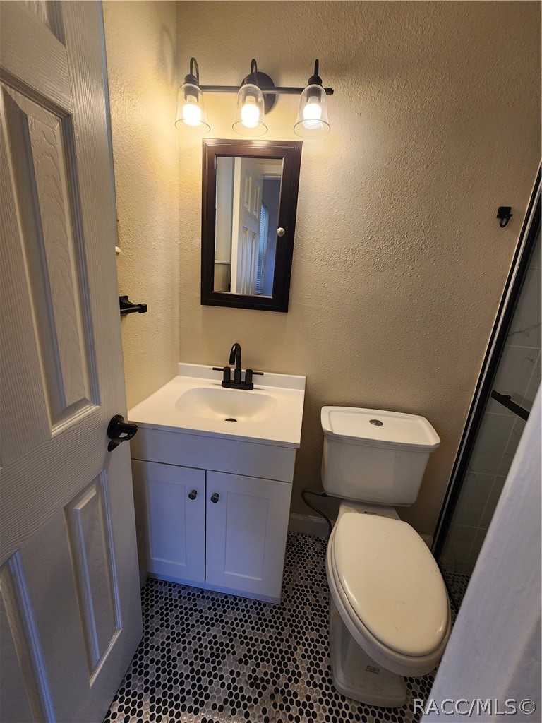 7421 W 7 Rivers Drive, Crystal River, FL 34429