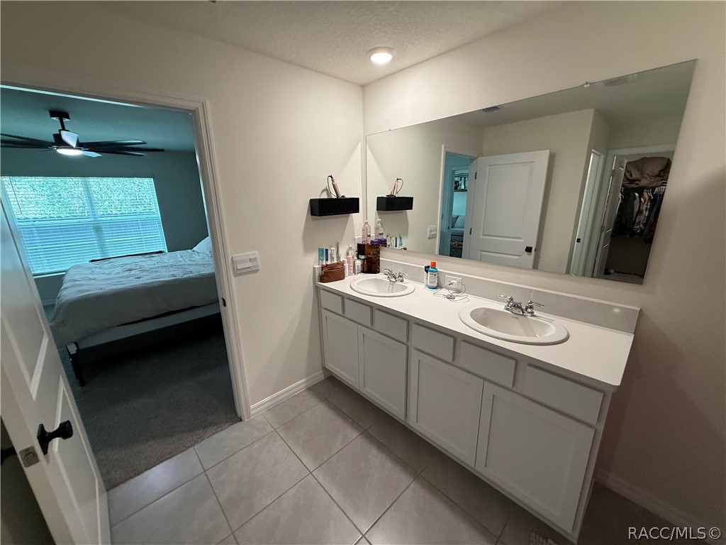 8767 N Paradisea Drive, Citrus Springs, FL 34433
