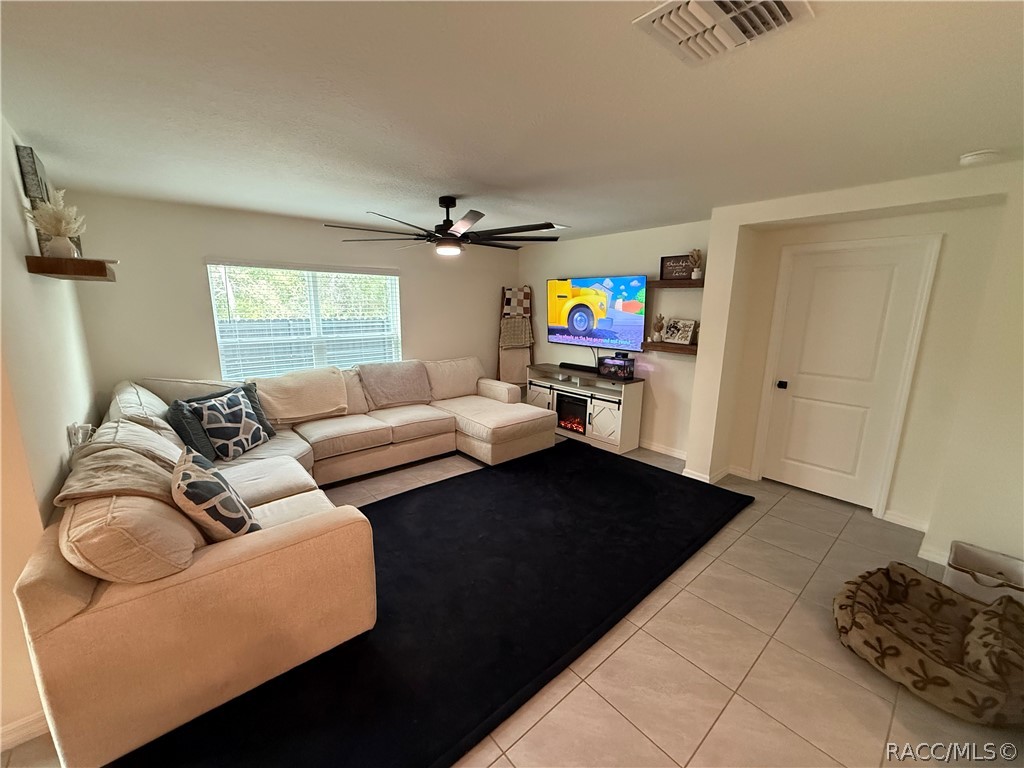 8767 N Paradisea Drive, Citrus Springs, FL 34433 8767 N Paradisea Drive, Citrus Springs, FL 34433