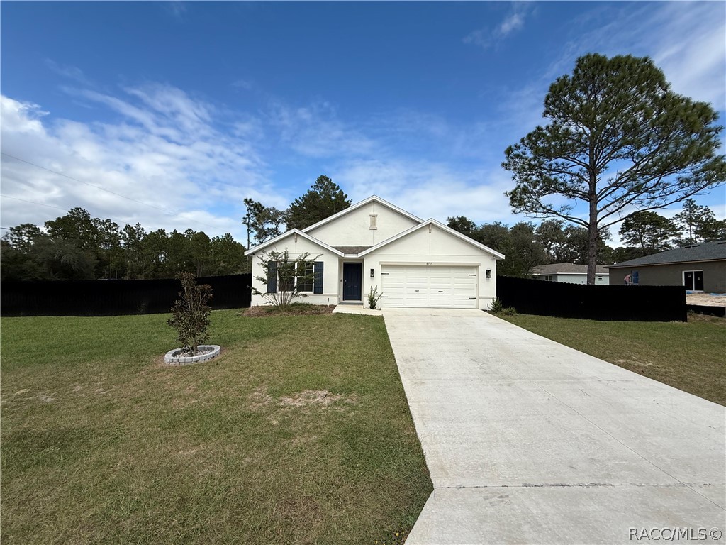 8767 N Paradisea Drive, Citrus Springs, FL 34433