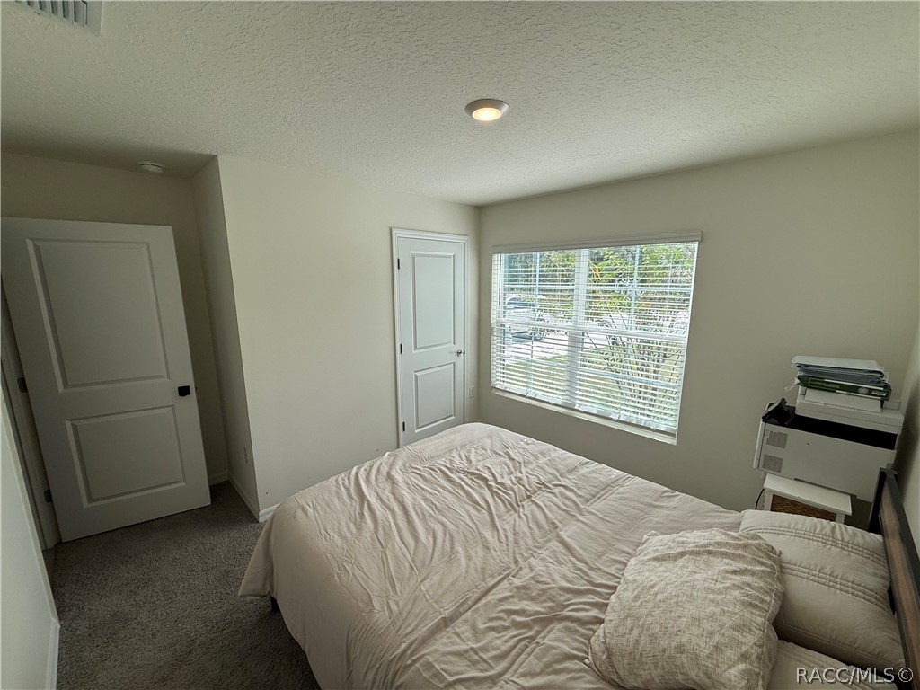 8767 N Paradisea Drive, Citrus Springs, FL 34433