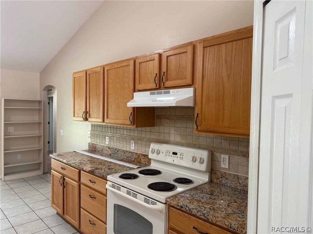 3 Lindwood Court, Homosassa, FL 34446