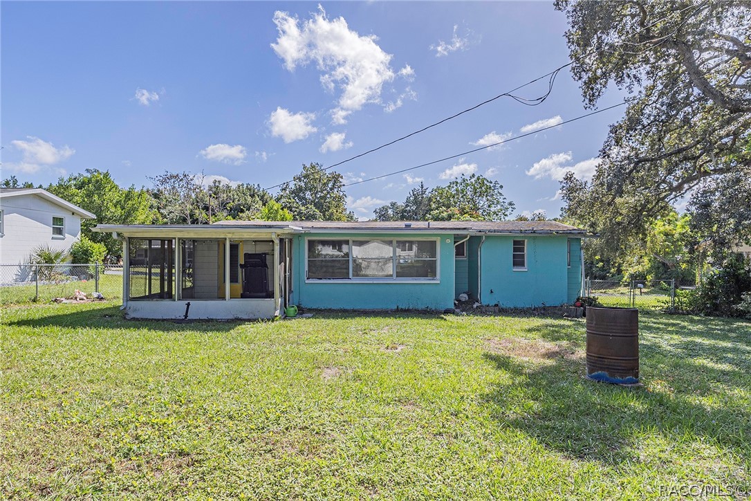 6 S Jefferson Street, Beverly Hills, FL 34465