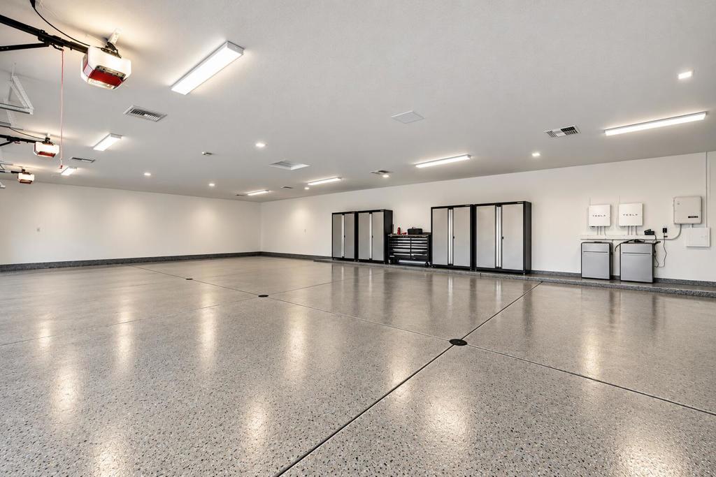 Car Collector garage empty Car Collector garage empty