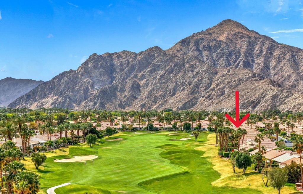 Golf Course with Arrow
