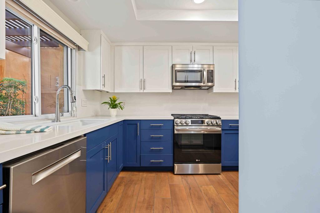 22-web-or-mls-4881 Winner Circle Unit B-