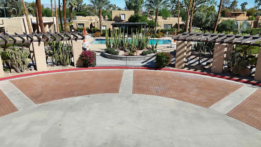 85-web-or-mls-4881 Winner Circle Unit B-