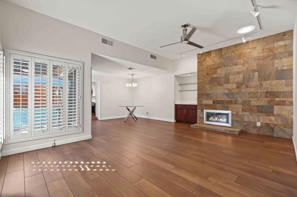 11-web-or-mls-4881 Winner Circle Unit B-