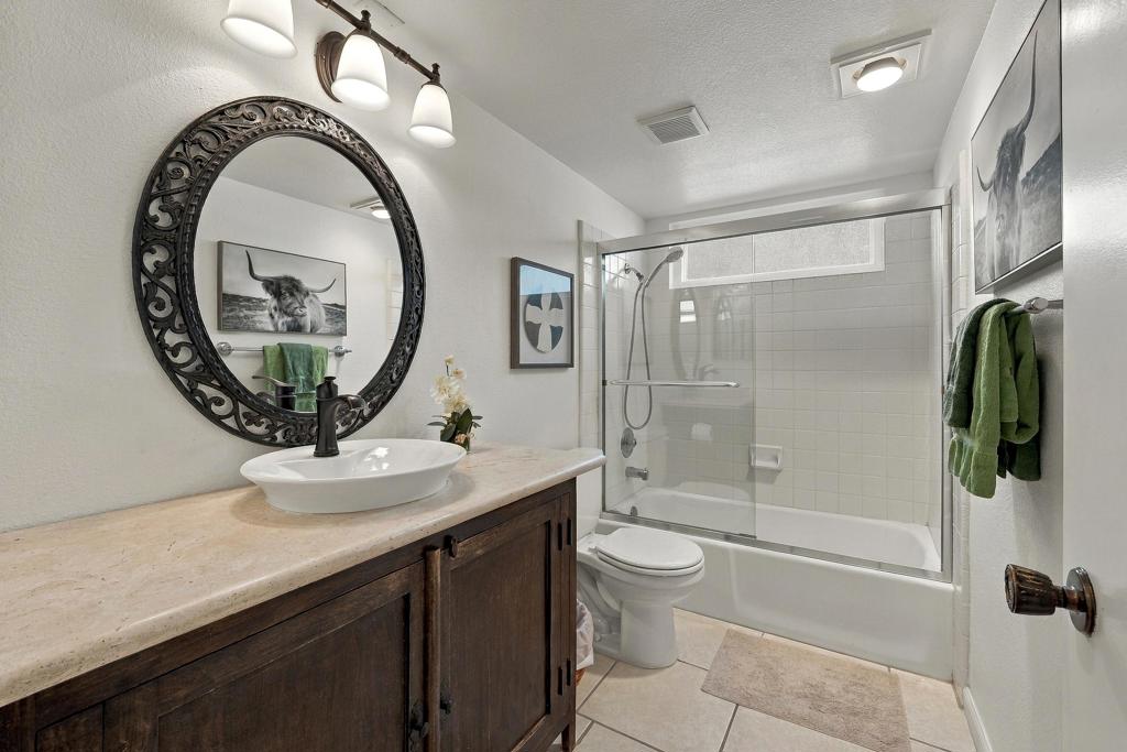 Guest bathroom