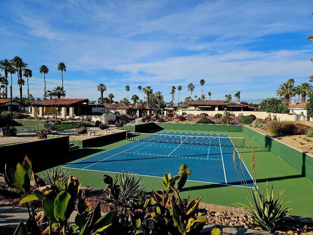 Osage Tennis court