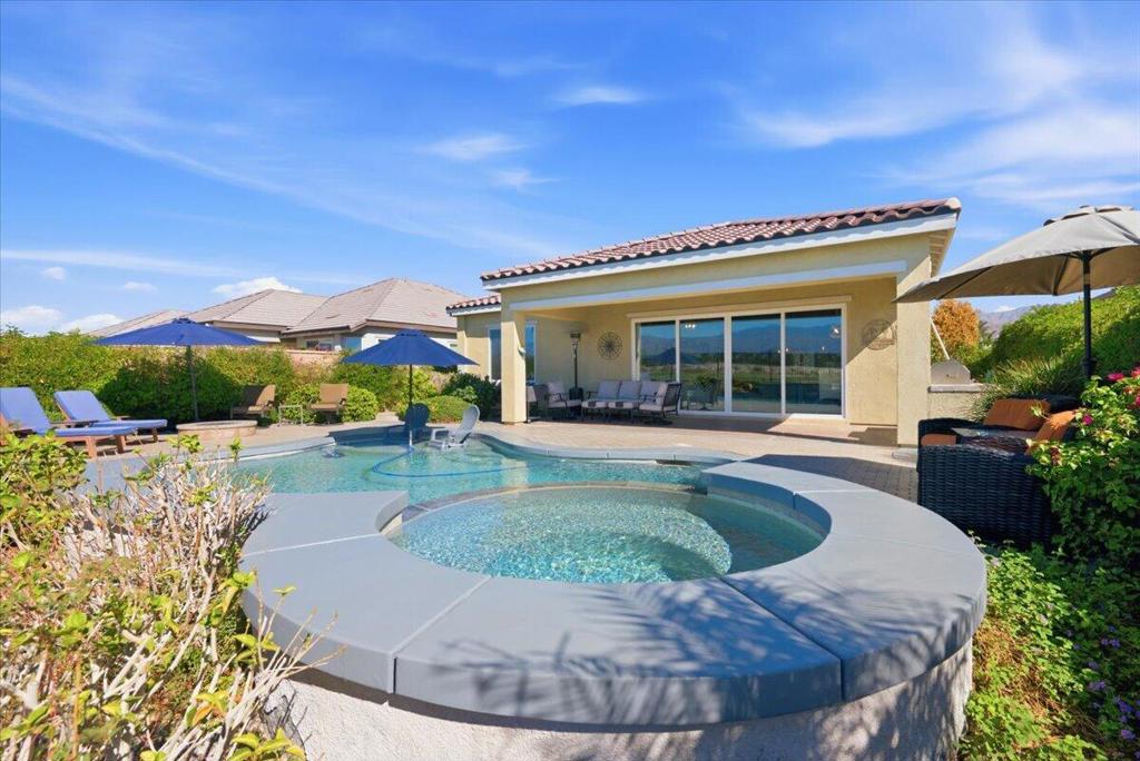 37-Back Pool View