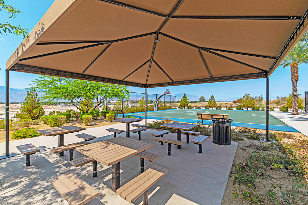 525_11220972_the-lodge-at-terra-lago-08j
