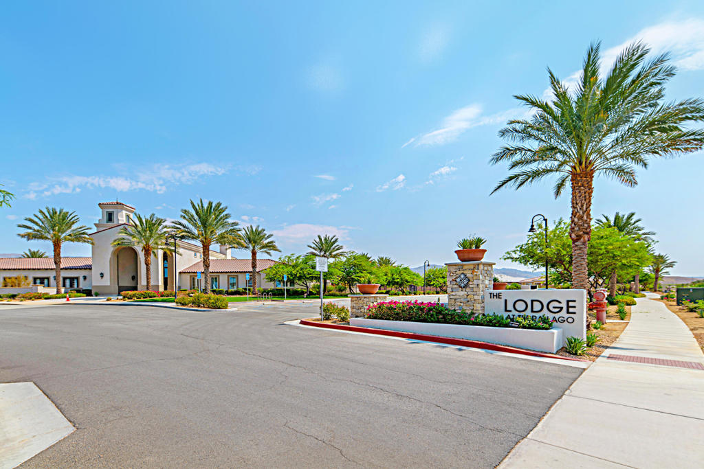 518_11220965_the-lodge-at-terra-lago-01j