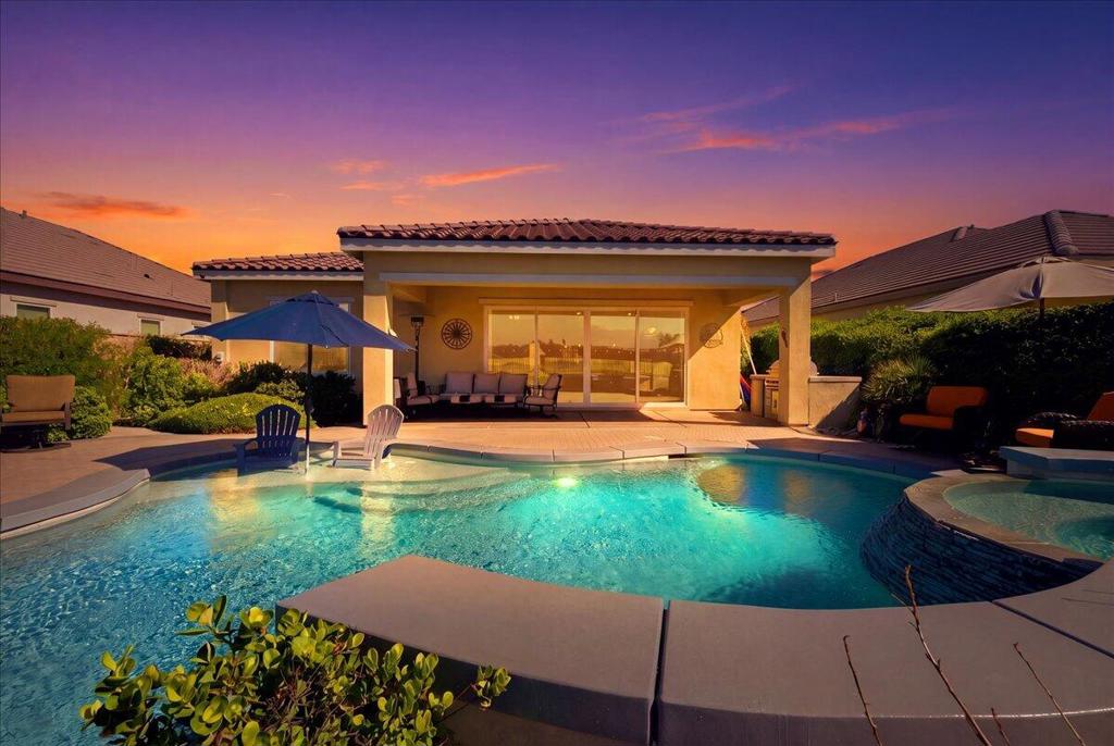 34-Backyard Twilight