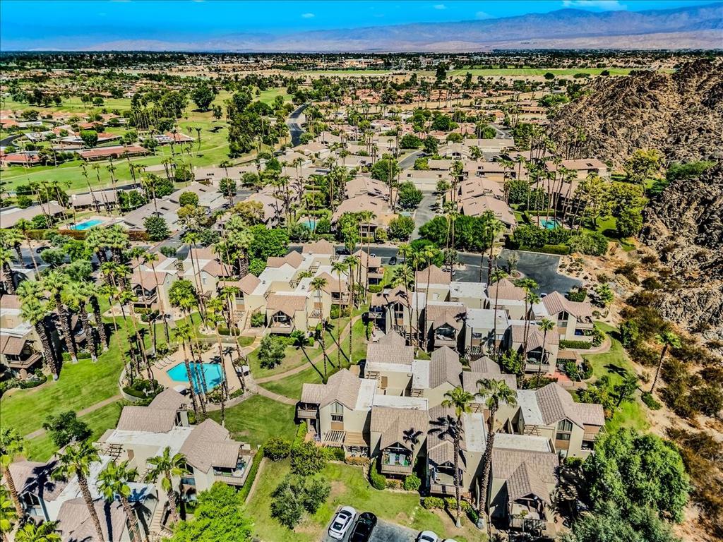 Mountain Cove