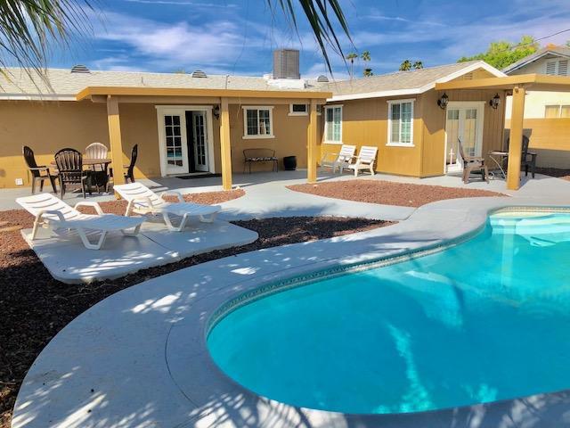 _pool backyard IMG_3443 _pool backyard IMG_3443