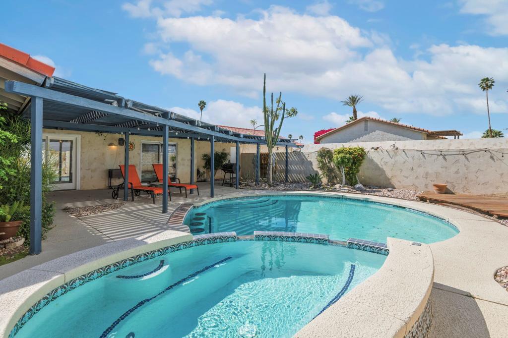42-web-or-mls-39 42-web-or-mls-39