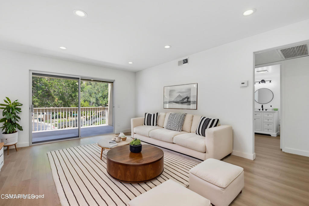 Living-Room-to-Bathroom - Living Room - Living-Room-to-Bathroom - Living Room -