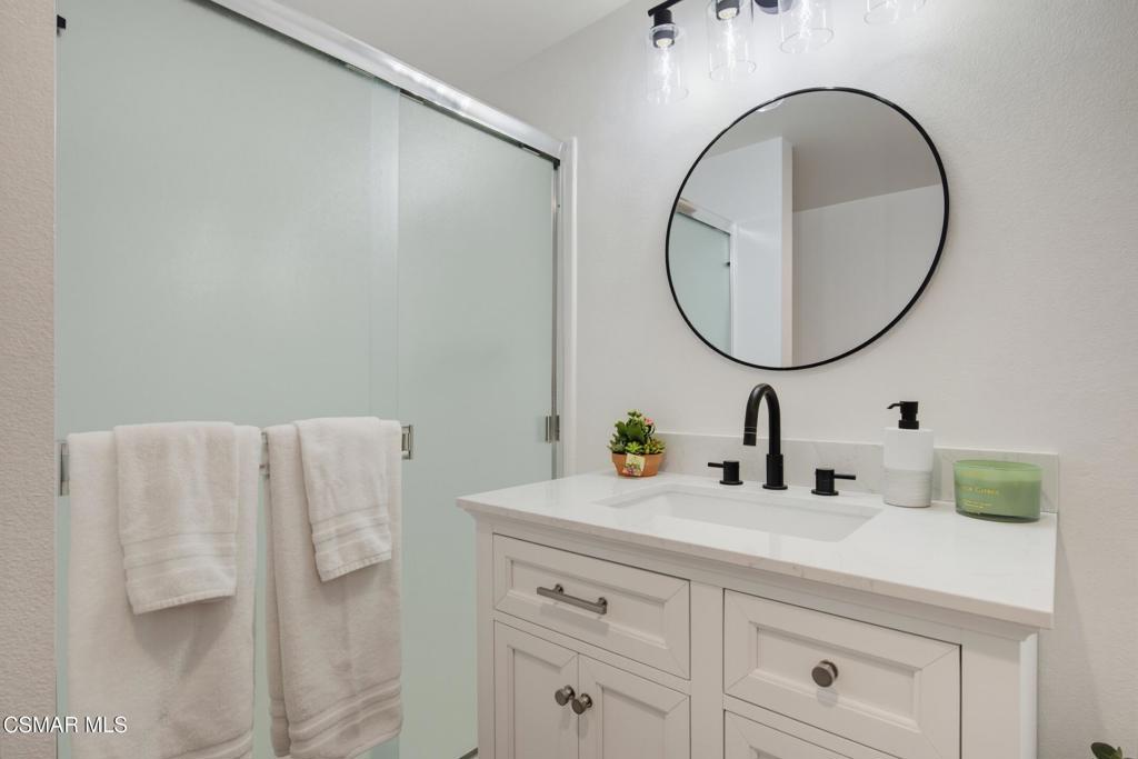 Bathroom 1.2