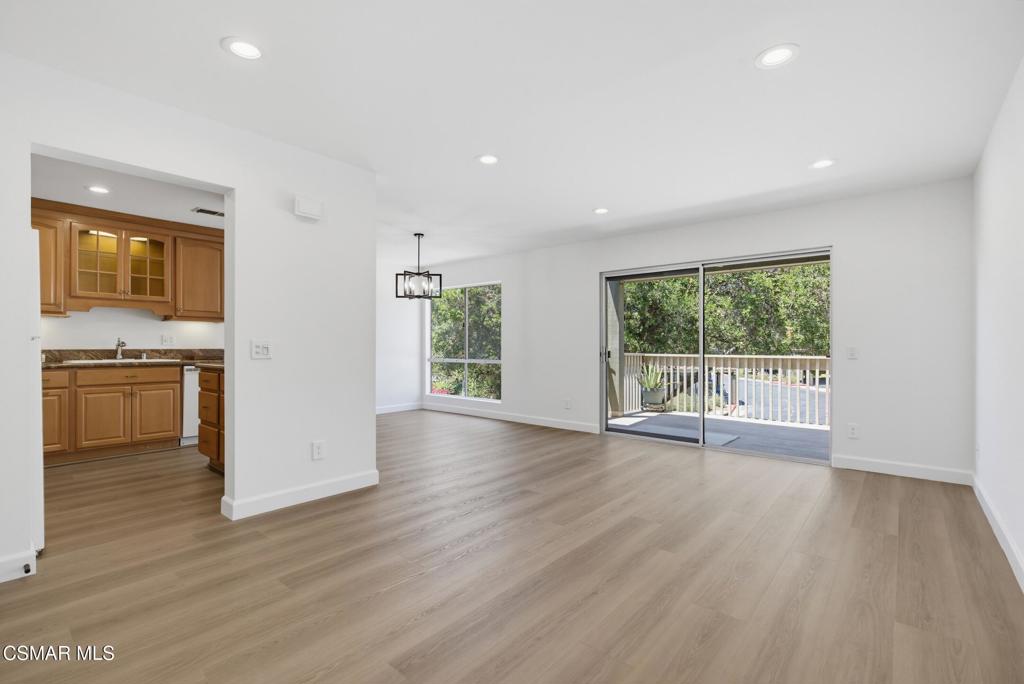 Living to Kitchen to Dining