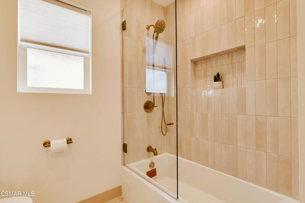 11118 Lindblade St- HsHProd-2