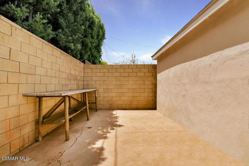11118 Lindblade St- HsHProd-46