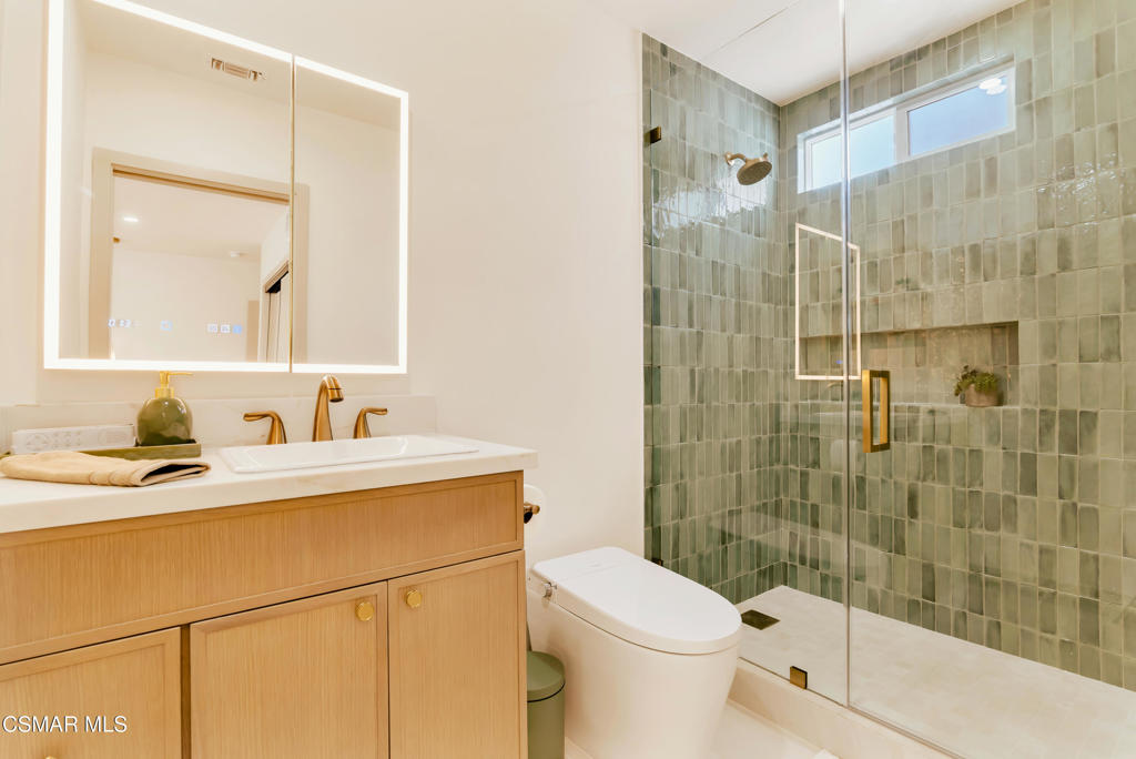 11118 Lindblade St- HsHProd-32