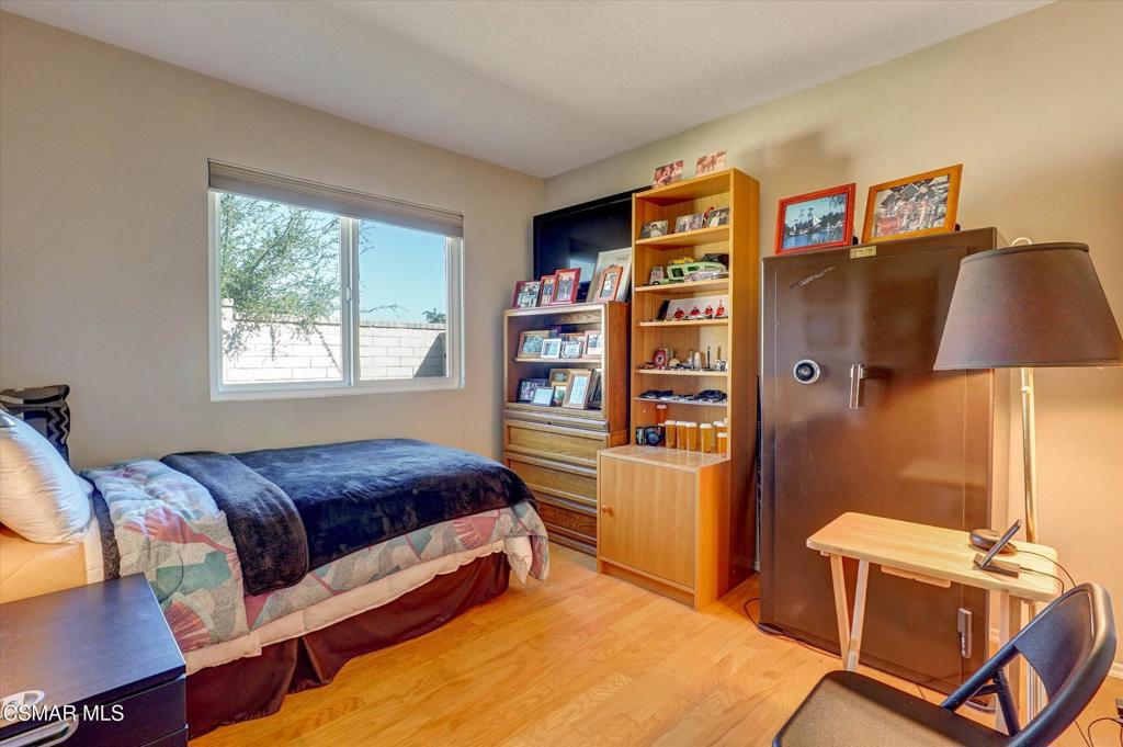 27-3989 Ashbourne Ln-27