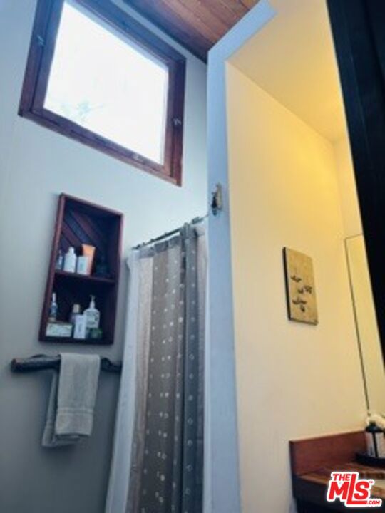 Upstairs bathroom