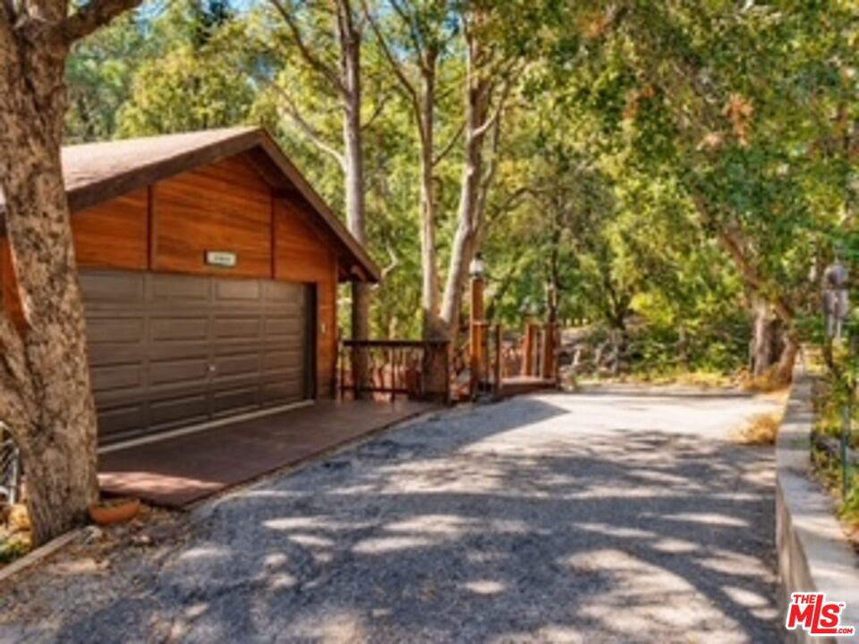 Driveway entry
