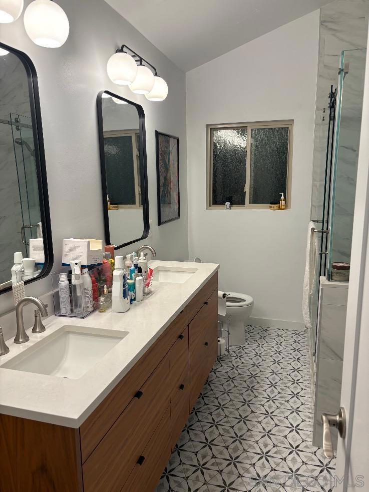 8045 Forrestal Road, San Diego, CA 92120