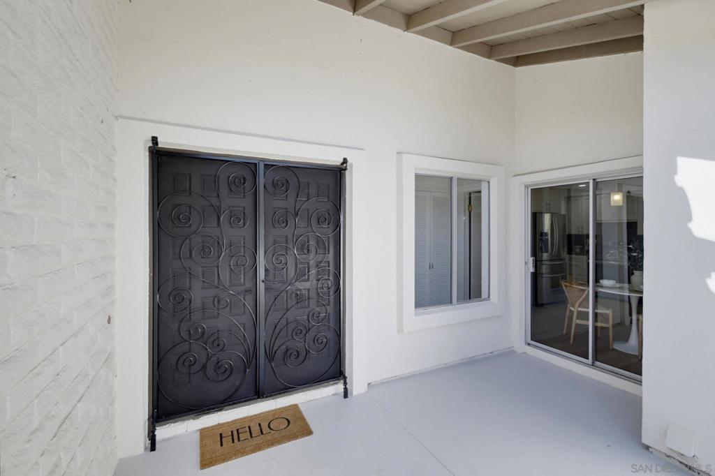 111 Delicias Ct, Solana Beach, CA 92075