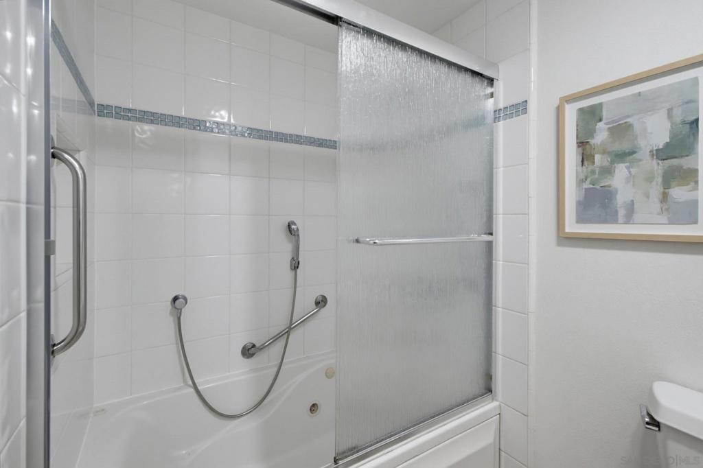 111 Delicias Ct, Solana Beach, CA 92075