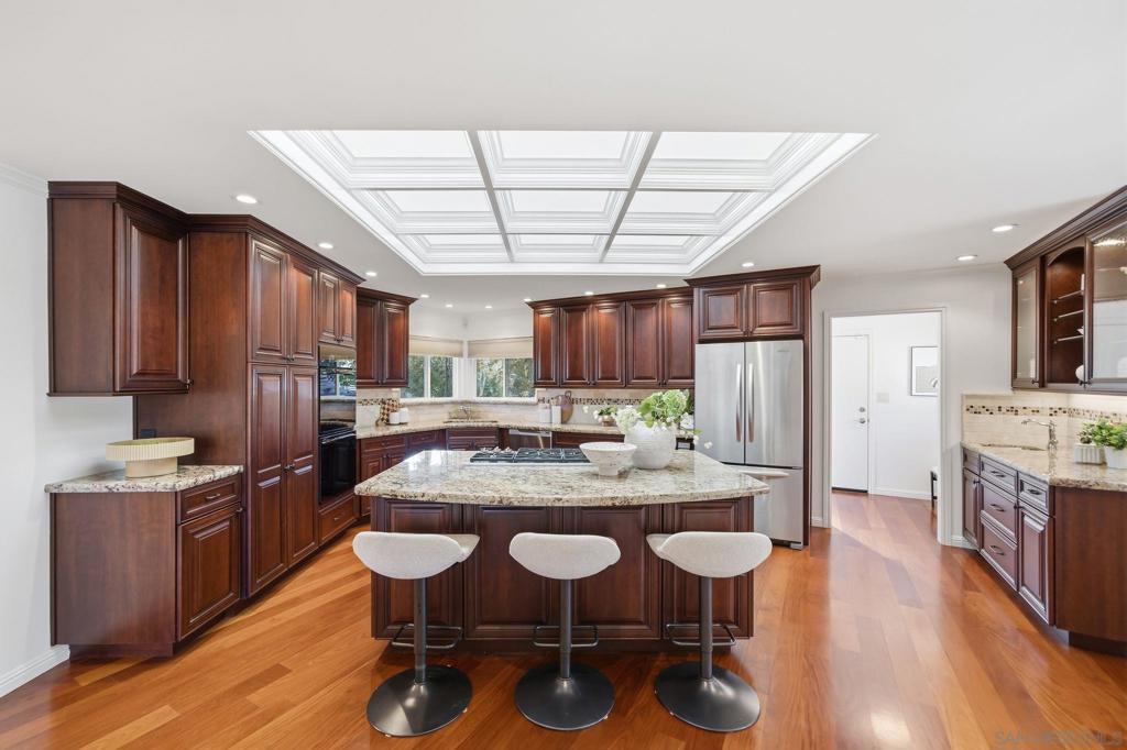 1741 Nomark, San Jose, CA 95125